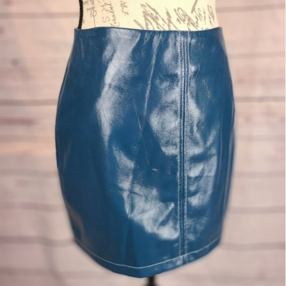 Urban Outfitters Vinyl Mini Skirt - Picture 2 of 4